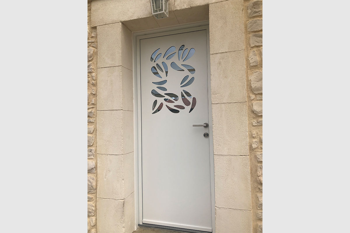 porte-d'entree-aluminium-blanc-plume