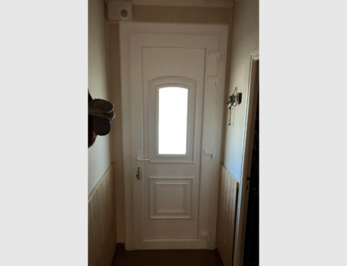 Porte d’entrée PVC blanc