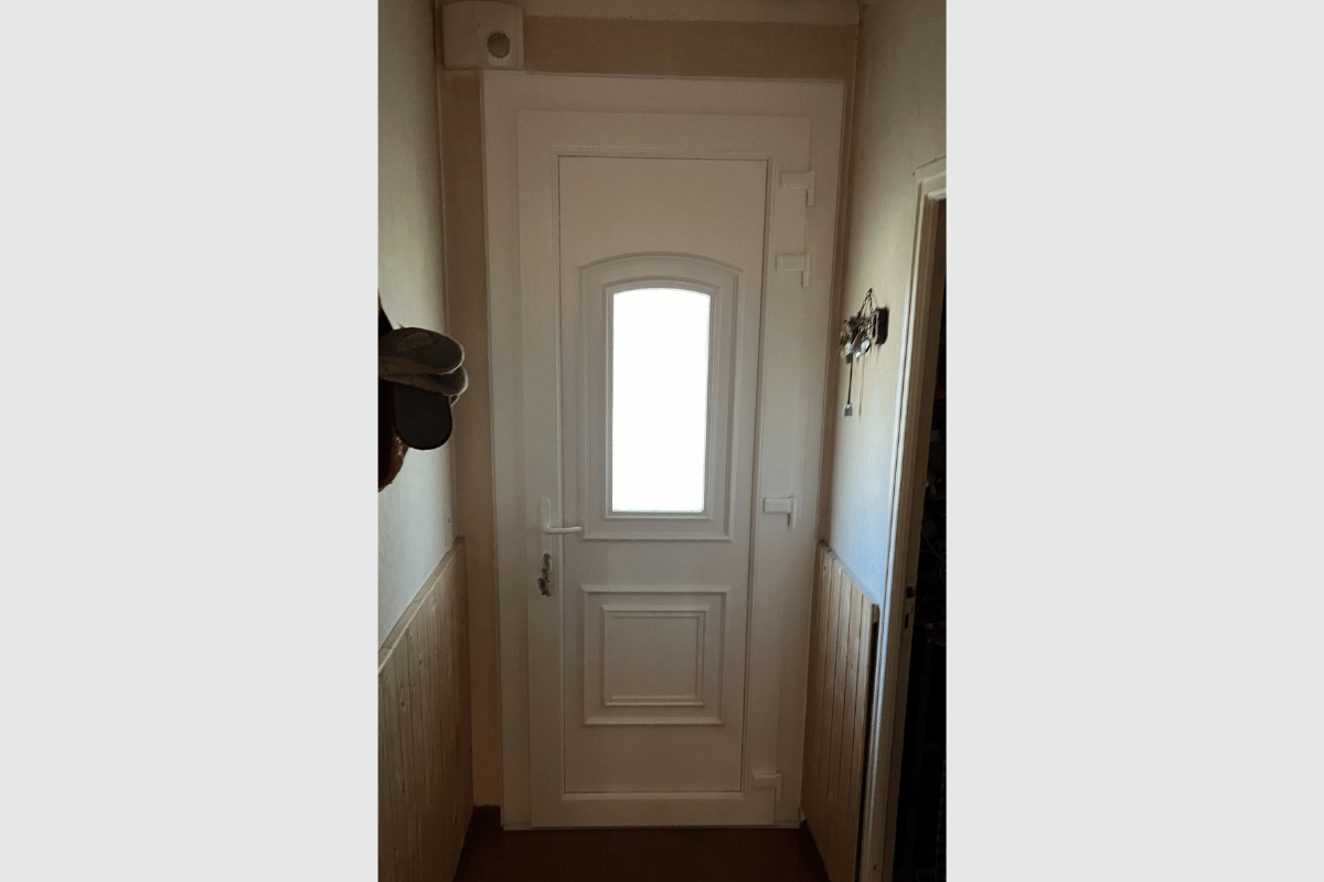 Porte d'entrée PVC blanc