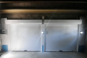 Portes de garage enroulables motorisées