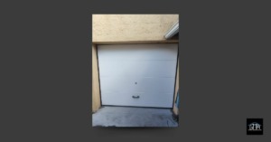 Porte de garage sectionnelle par GMA Fenêtres à Alès
